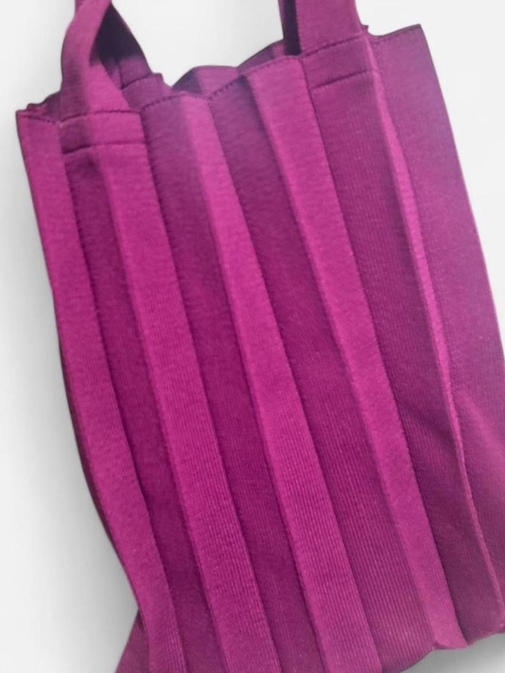Glow Pleated Knit Tote Bag in Deep Magenta NEW